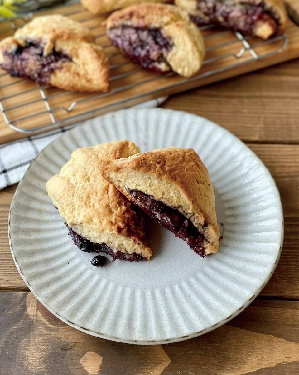 自分好みにカスタマイズ！見た目もかわいくておいしい、スコーンサンドの楽しみ方おうちごはん