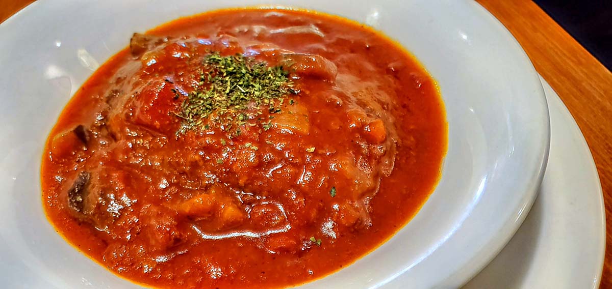 レンジで１発！濃厚無水トマトチキンカレー 山本ゆりさん・食塩無添加野菜ジュース使用