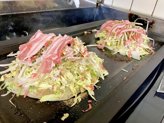 お好み焼き ふみ 名物エビオコを頂く 岡山県 備前市日生町 - バイクで遠足しませんか