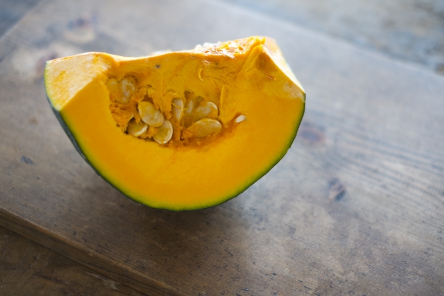 かぼちゃの冷凍保存方法 正しい冷凍と賞味期限。カビやニオイ対策までほほえみごはん-冷凍で食を豊かに-ニチレイフーズ