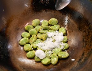 そら豆のふっくら甘煮