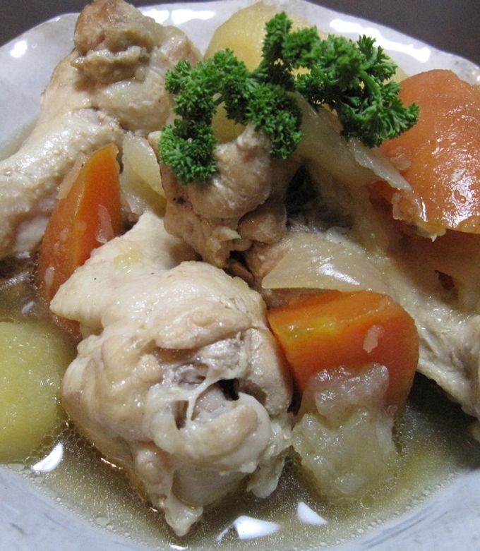 炊飯器で作る 手羽元のトマト煮込み