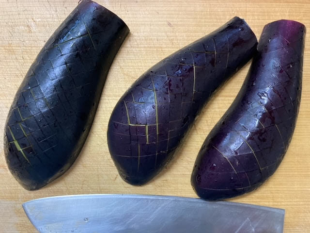 クックパッドニュース：ひと工夫でお得に♪少量の油で「なす」を素揚げにする方法毎日新聞