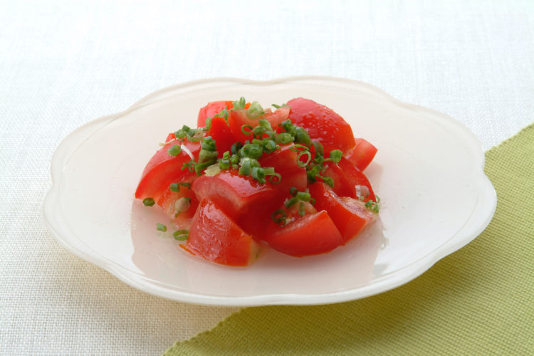 トマトとめんつゆの料理を紹介♪サラダや丼物など人気レシピ30選の人気レシピ・作り方デリッシュキッチン