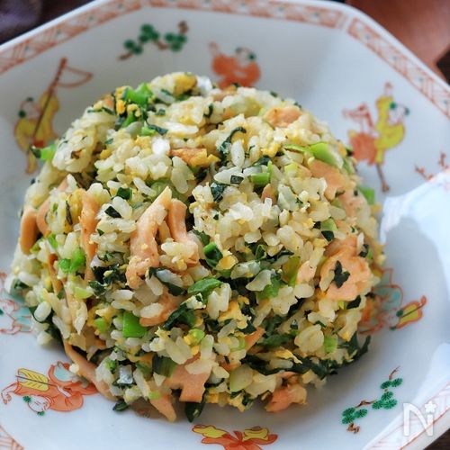 焼鮭とレタスのチャーハン