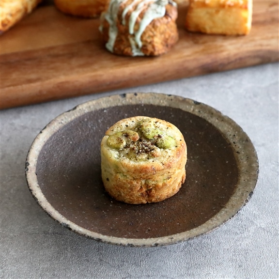 朝食に作りたい！甘くない「お食事系スコーン」レシピ5選フーディストノート