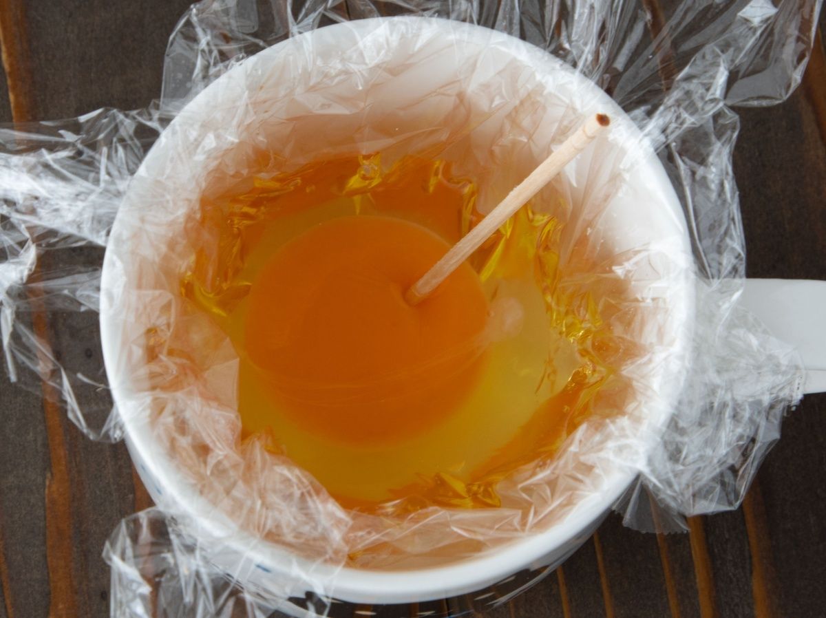 電子レンジとマグカップでできる温泉卵