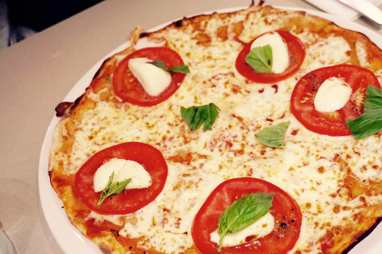 ブッシュクラフト 原始パン バノックの作り方 : コンパクトキャンプとブッシュクラフトのすすめ