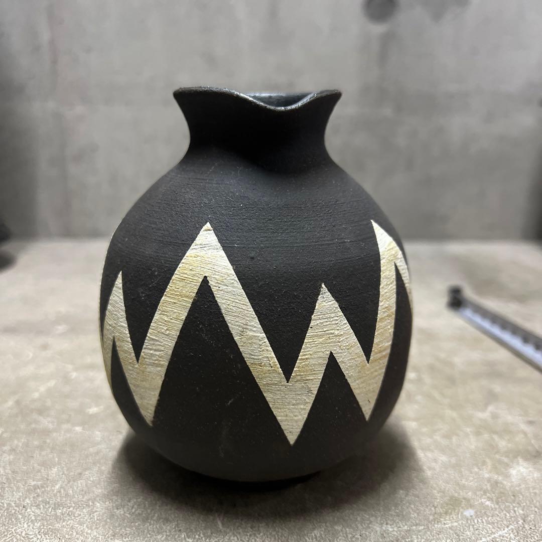 ☆花瓶 陶器 手作り陶器製花瓶 灰緑とクリーム 手作り陶器製花瓶 灰