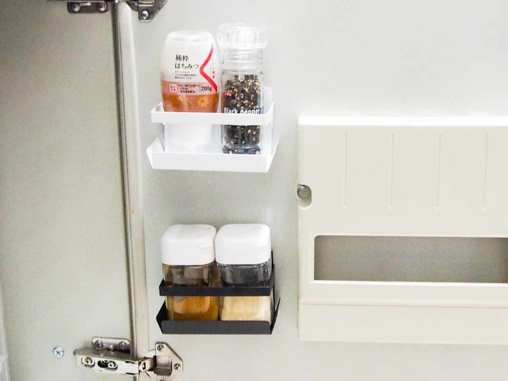 100均DIY ダイソー板でスパイスラックをDIY30代ひとり暮らしOLのナチュラルインテリアな暮らし