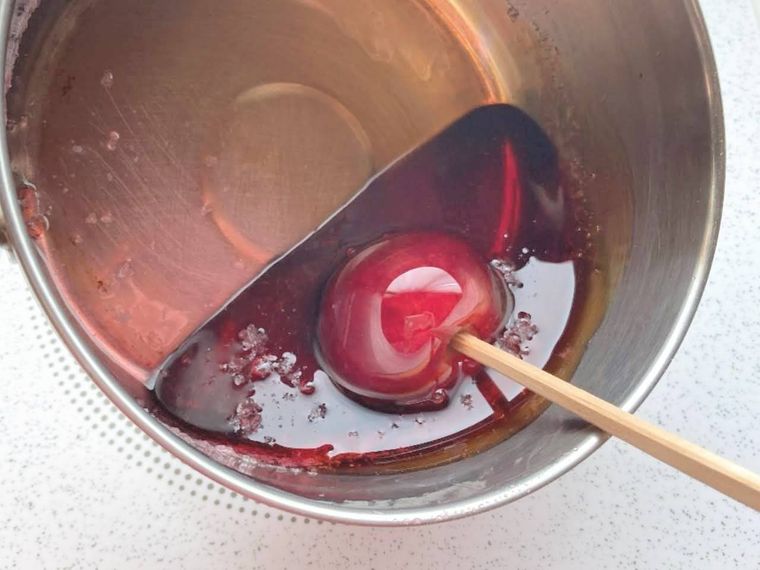 りんご飴 - りんごのレシピ りんご大学キッチン- りんご大学