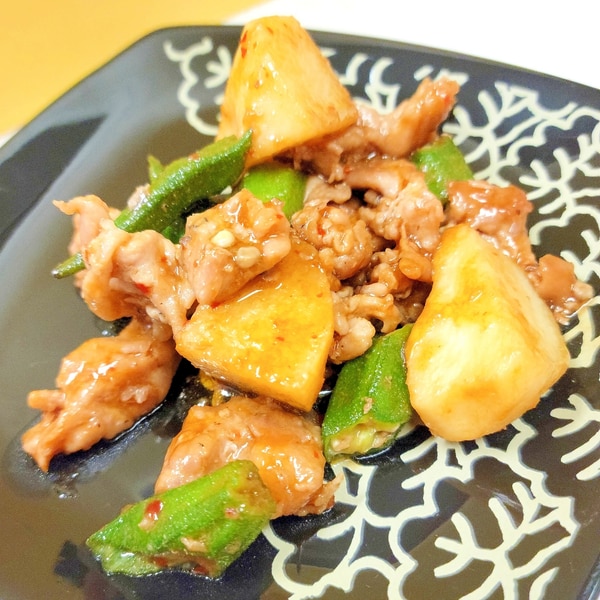 豚肉とオクラのにんにく炒め