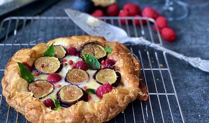 トースターでOK 簡単チーズペッパーパイ