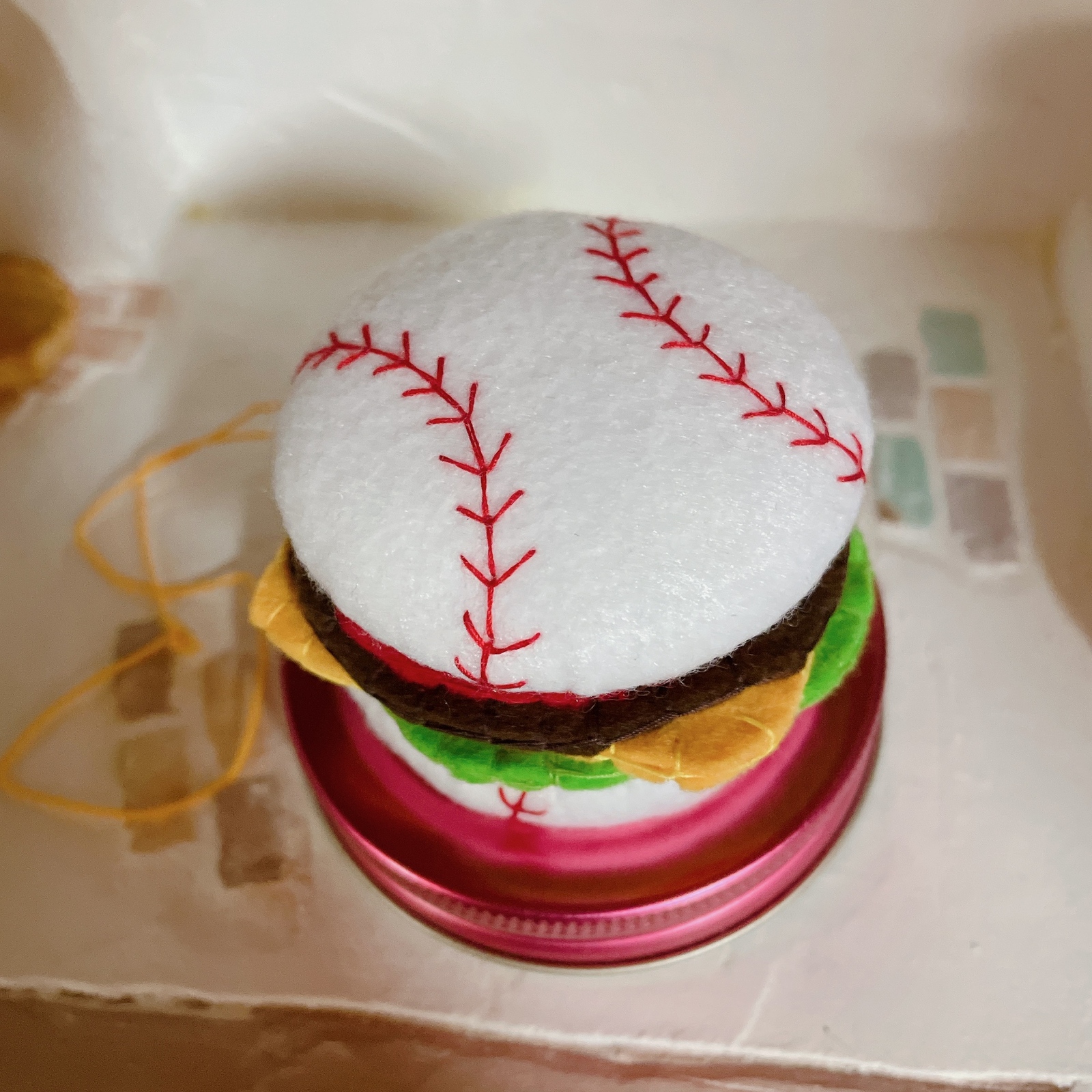 ハンバーガーのストラップ - *Triple Sweets*minne byGMOペパボ 国内最大級のハンドメイド・手作り通販サイト