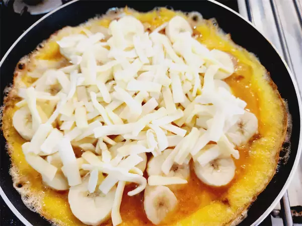 ふわとろ”な幸せ＊基本の「オムレツ」の作り方とアレンジレシピ 2ページ目キナリノ