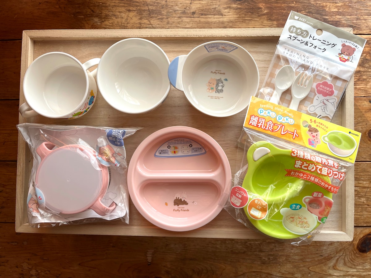 離乳食に使える！セリアのしぼれるパウチスタンドに「こんな便利なものがあるなんて」 - macaroni