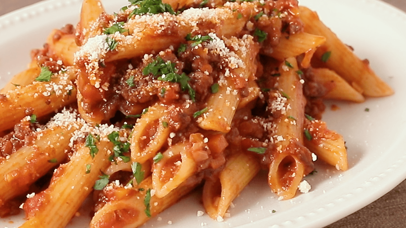 トマト缶で作る。なすとひき肉のボロネーゼ
