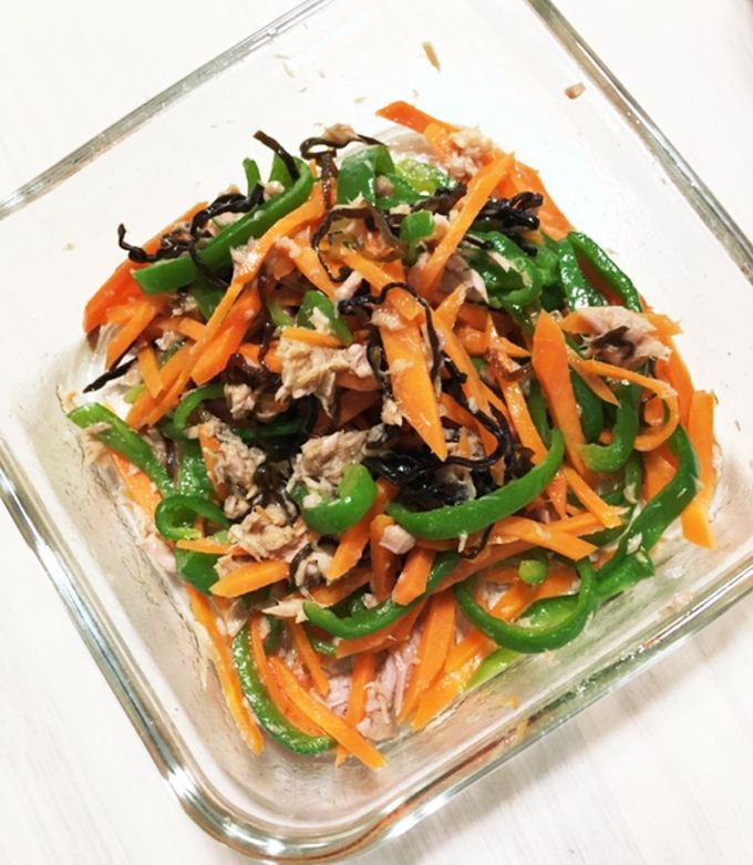 まとめて作って平日楽々♪ ツナとピーマンの塩昆布和え