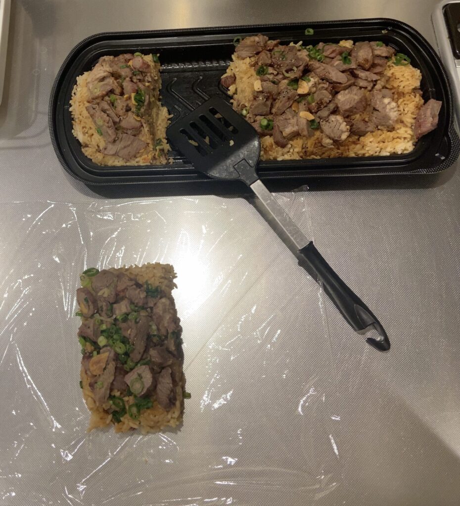 コストコのビーフガーリックライス！まさかの薄味？ニンニク好き物足りない