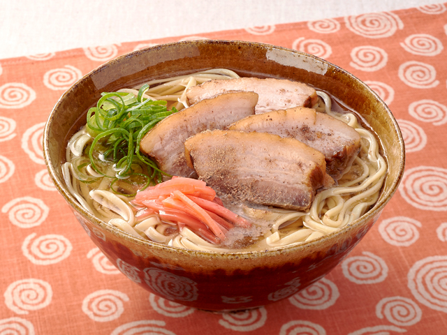 5分で完成 沖縄県民による時短・沖縄そばの作り方今日は何もしたくない沖縄県民