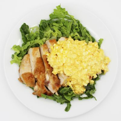 レタスとゆで卵のチーズマヨサラダ