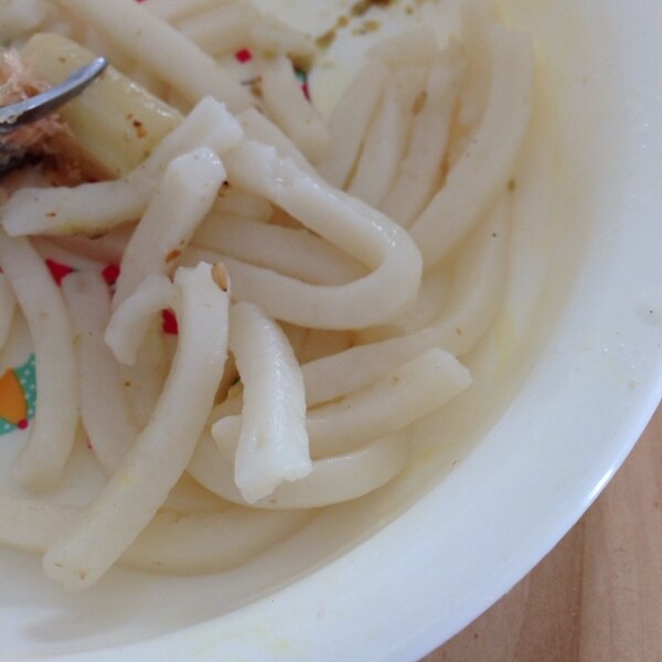 だし入り焼きうどん 生後１歳～１歳半ころ枕崎おだし本舗 かつ市