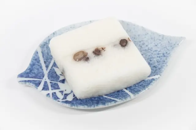 楽天市場 お菓子風月堂かるかん３種セット おいしいかるかん 4個、薩摩かるかん 4個、薩摩七十七萬石丸十かるかん 4個ギフト お菓子和菓子 おみやげ 鹿児島銘菓 鹿児島土産 やまいも 自然薯 しっとり 銘菓 山芋 老舗 個包装 スイーツ 和スイーツ ティータイム