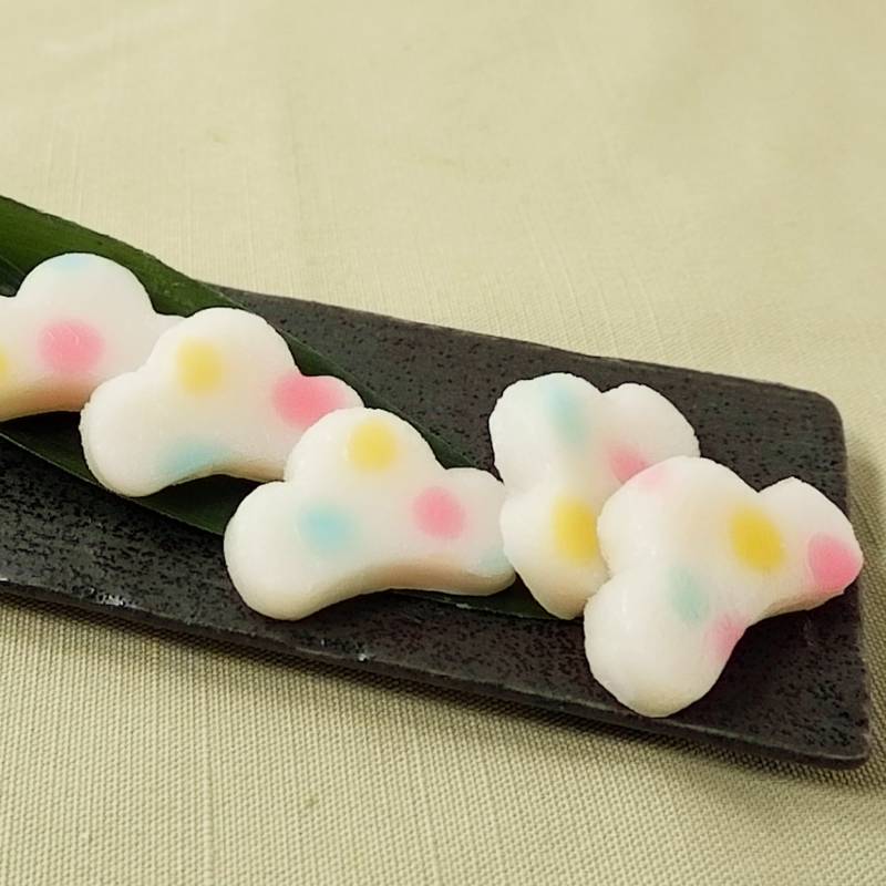 お月見団子の簡単レシピ！だんご粉でもちもちに仕上げる作り方