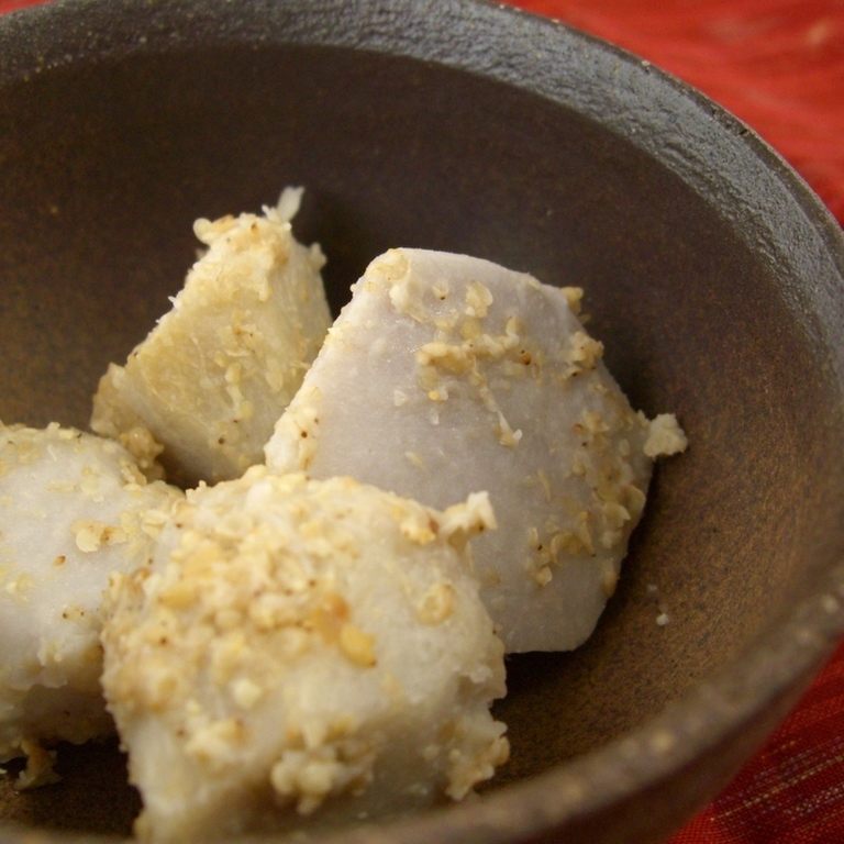 豚バラ肉と里芋の煮物