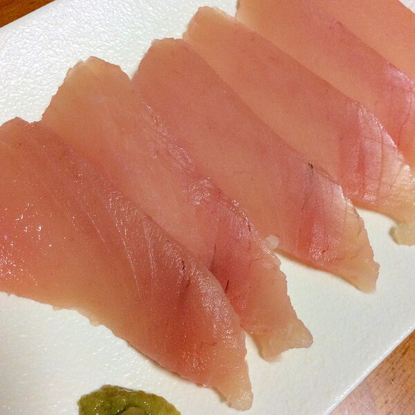 ごま油香る♪ マグロのカルパッチョ 中華風味