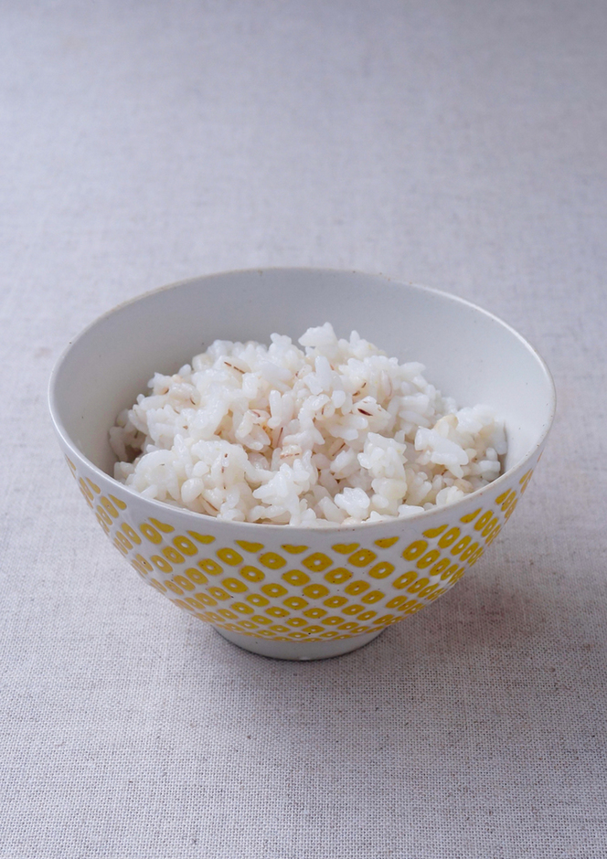 グリンピースと押し麦のご飯