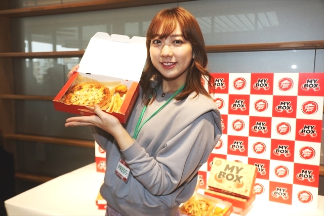 ピザハット「父の日セット」、破格の“Mサイズ3枚2590円”から - グルメ Watch