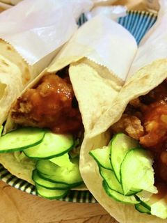 ねぼすけ レンジで簡単 トルティーヤ ！ くるくる ラップサンド 弁当 のレシピ 作り方 - YouTube