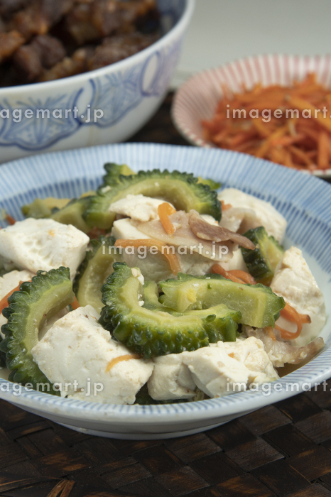 ゴーヤーチャンプルーのイラスト素材49837523- PIXTA