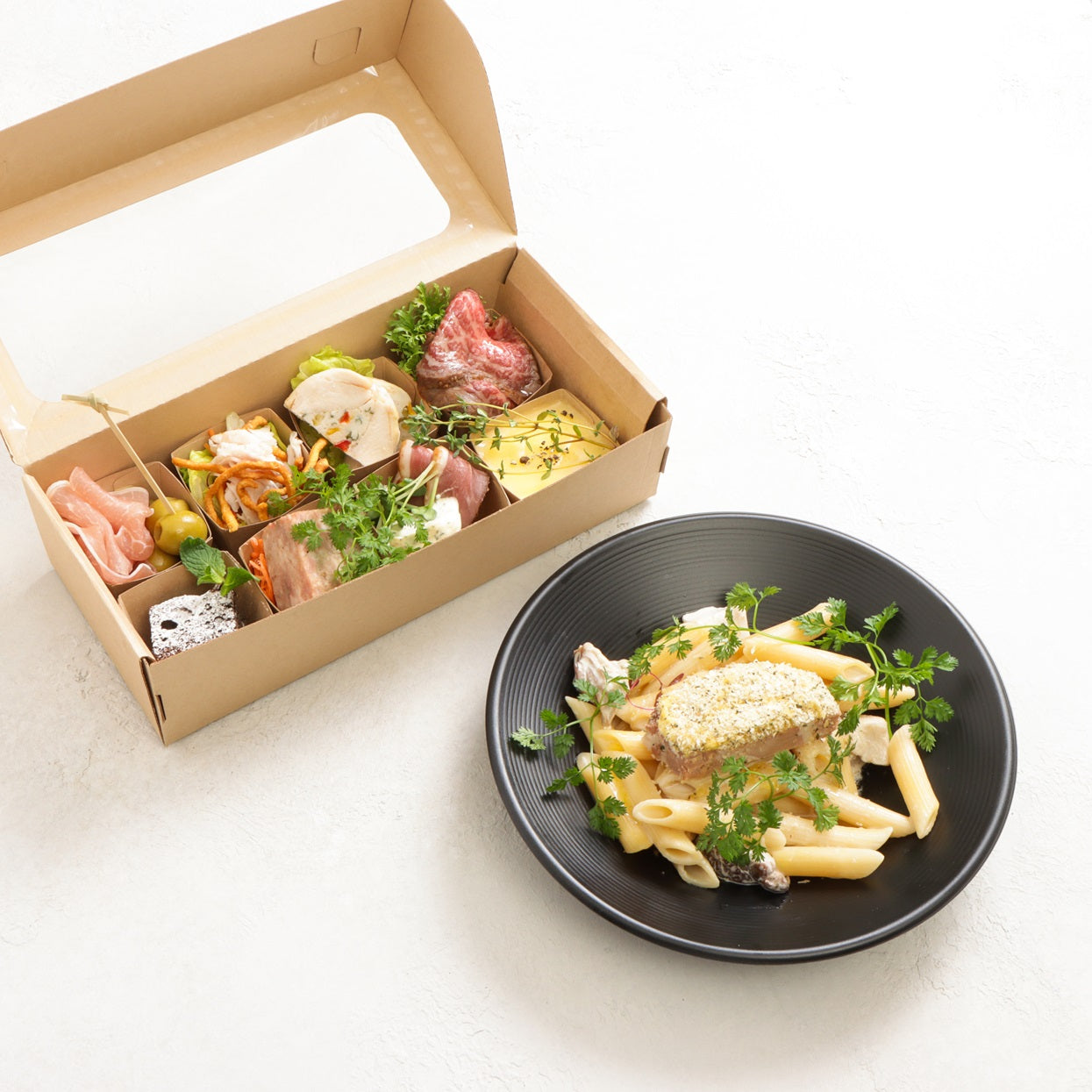 デリバリー オードブル 名古屋 おすすめ ホームパーティー 誕生日 お食事会 おしゃれ 料理 ピンチョス 小分け カッププレート 休日 イベント名古屋でケータリング・出張パーティーを愛知、岐阜、三重でお探しなら アンユージュアル