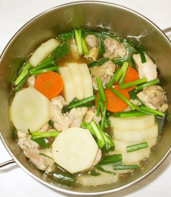 汁まで飲み干す♪『とろとろ大根のうま塩にんにく鶏スープ』