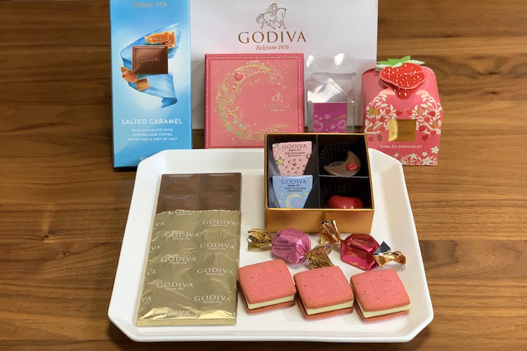 GODIVA チョコレートのサブスクご褒美セット毎月1回定額で届く通販モール subsc サブスク何が届くか毎月ワクワク