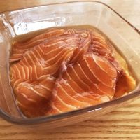 めんつゆで簡単 海鮮漬け丼