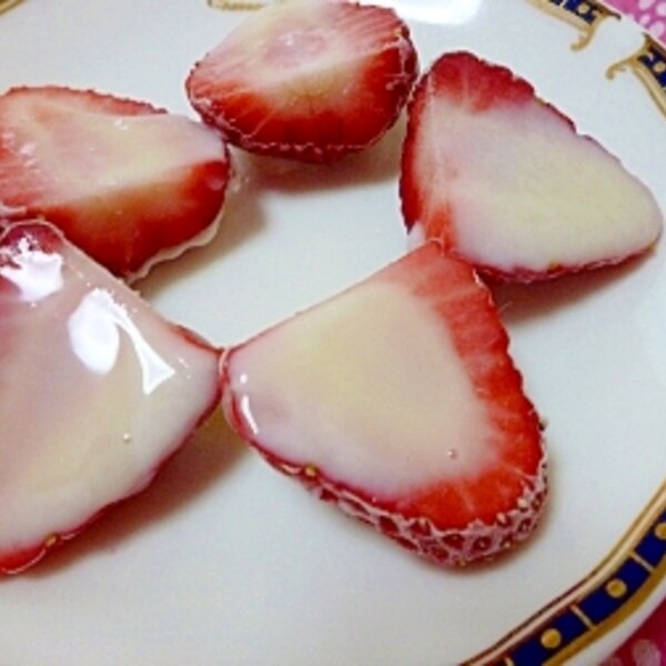 練乳 コンデンスミルク のレシピいちごと相性抜群