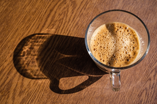 上戸彩出演！ 新商品「明治おいしいミルクコーヒー」新CMがOA開始！2024年10月8日- エキサイトニュース