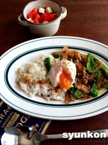 ピーマン豚こまつくね豚こま 250g ピーマン 100g 塩コショウ 適量 酒 大さじ1 片栗粉 大さじ1と1 2 油 適量 -塩タレver-酒 大さじ3 鶏がらスープ 小さじ1 レモン汁 小さじ1 黒コショウ 適量 塩 1つまみ -醤油タレver- 醤油 大さじ1 みりん 大さじ1酒 大さじ1 砂糖