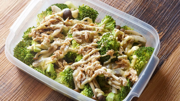 レンジ調理OK！彩り＆栄養満点の『ブロッコリー』で簡単レシピ - macaroni