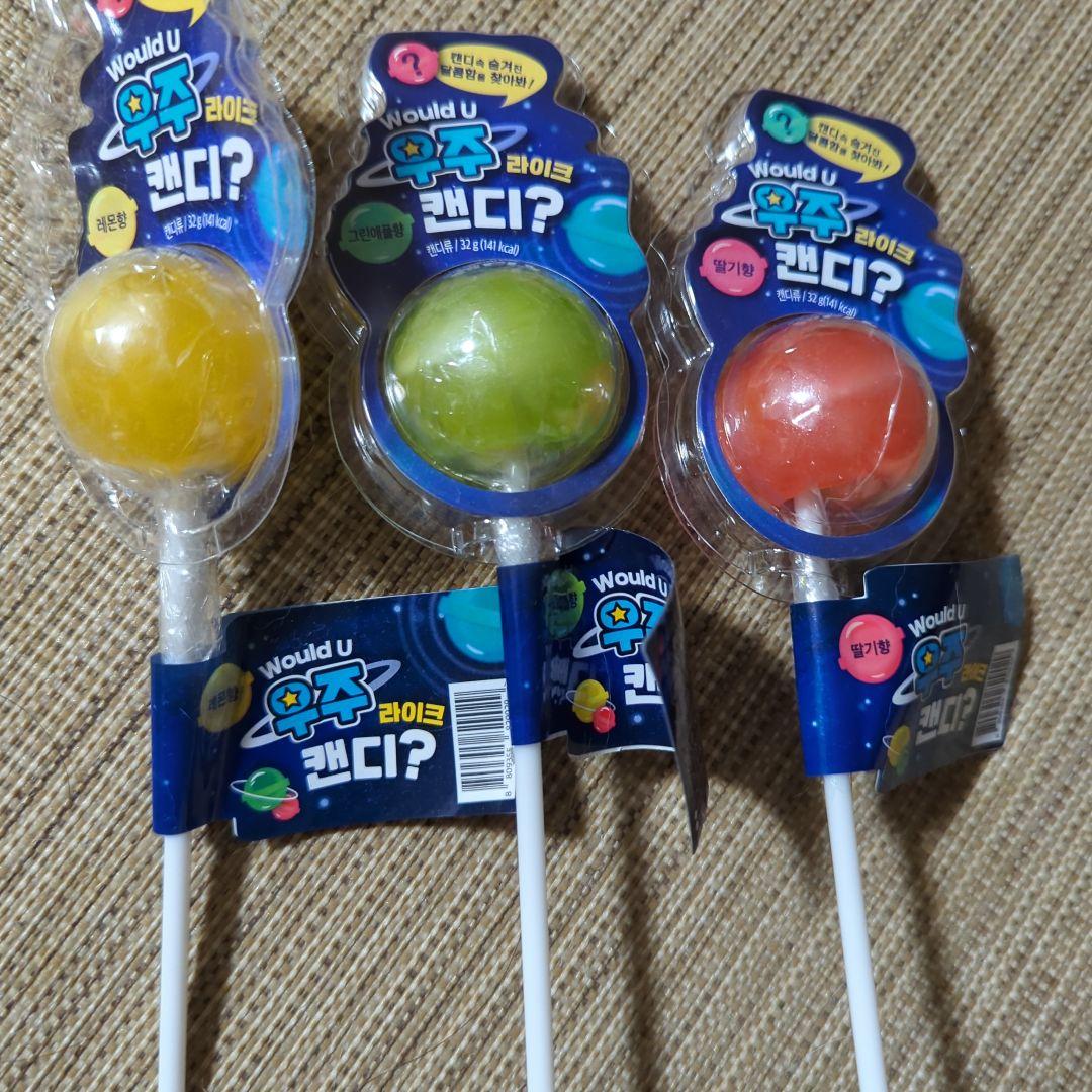 宇宙ライクキャンディー 3本 いちご レモン 青リンゴ 韓国お菓子 韓国食品 - メルカリ