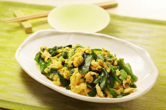 ニラ の人気組み合わせレシピ30選～定番レバニラや卵、モヤシ、豚肉を使ったレシピも！：マピオンニュース