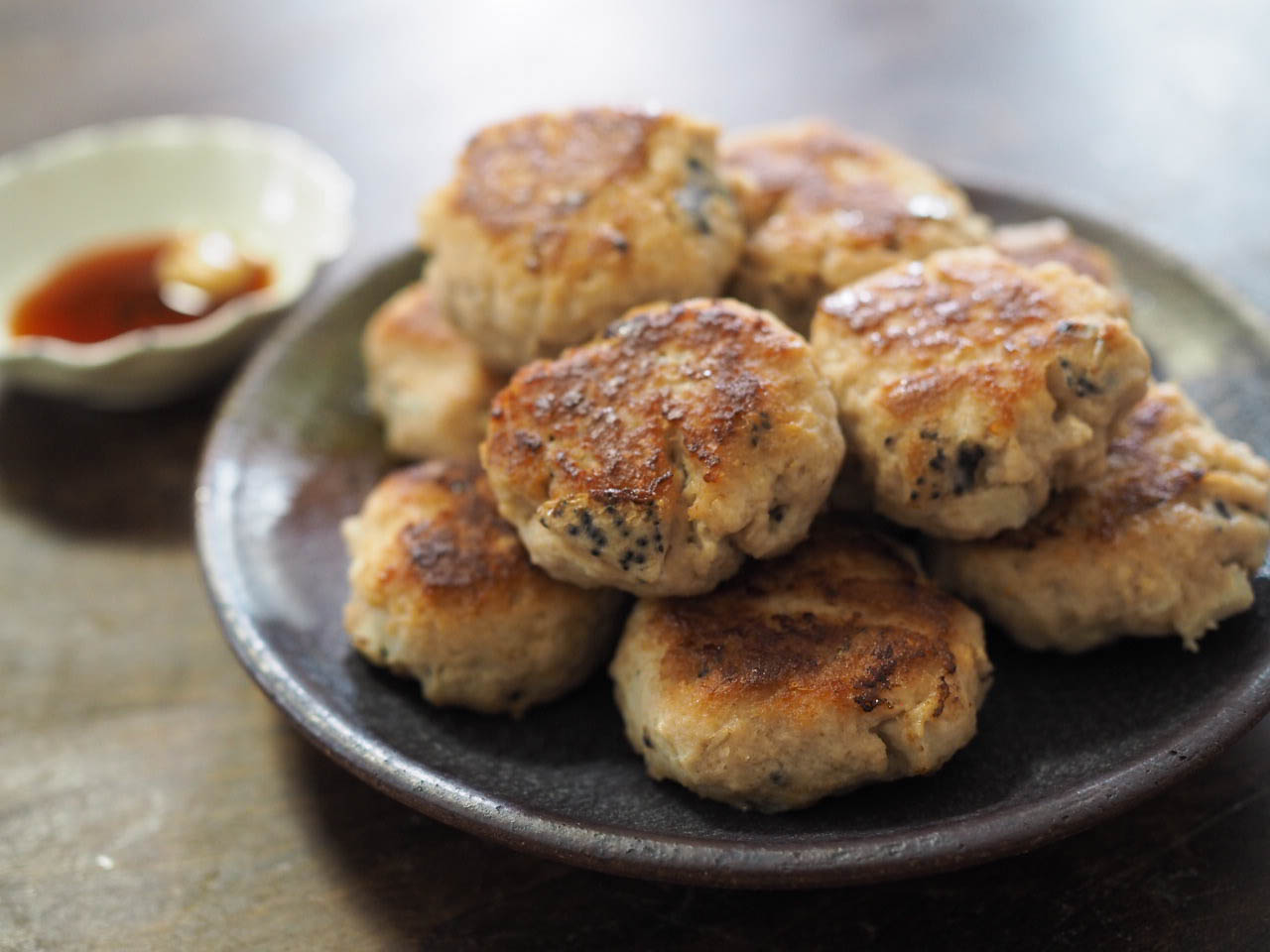 シャキシャキれんこん肉だんご