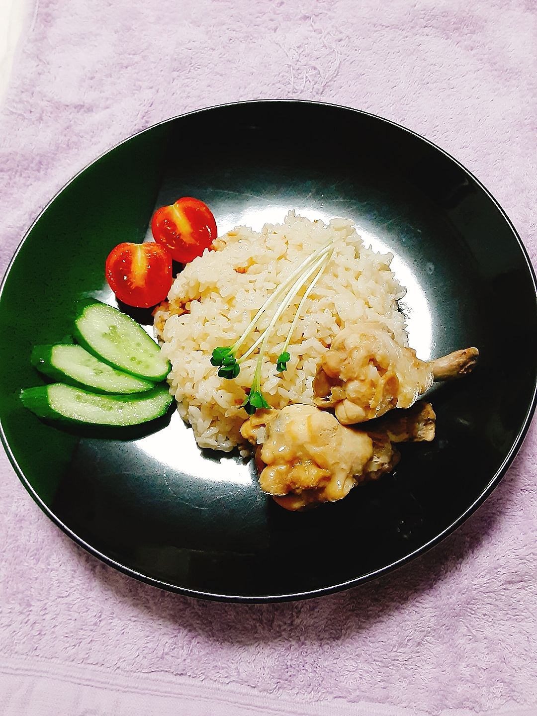 炊飯器で簡単！鶏手羽元カオマンガイクラシル