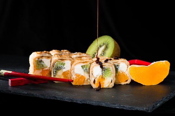 フランスで進化を続ける「フルーツ寿司・デザート寿司」レシピ６点フランス＋＋