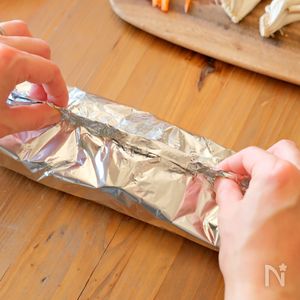 5分で完成！ フライパンで作る鮭のホイル焼きが驚きの美味しさ！ ガンガン 料理家- エキスパート - Yahoo!ニュース