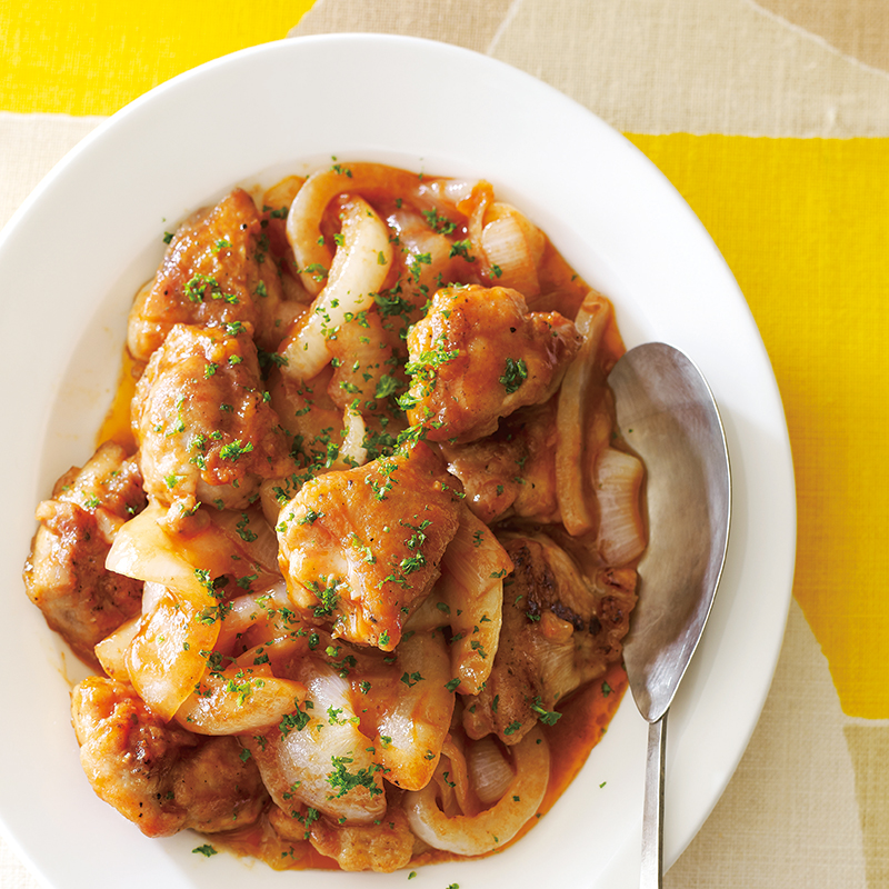 週末レシピ 衝撃的に柔らかい手羽元 と 玉ねぎ のさっぱり無水甘酢煮 漬けて煮るだけ 簡単作り置き