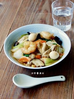 セブン-イレブンの満腹弁当「中華丼」を実食レビュー 進撃のグルメ- エキスパート - Yahoo!ニュース